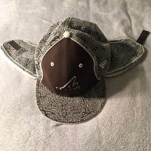 Atlanta braves men’s fitted cap w/ ear flaps
